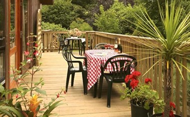 Helme Pasture - Lodges